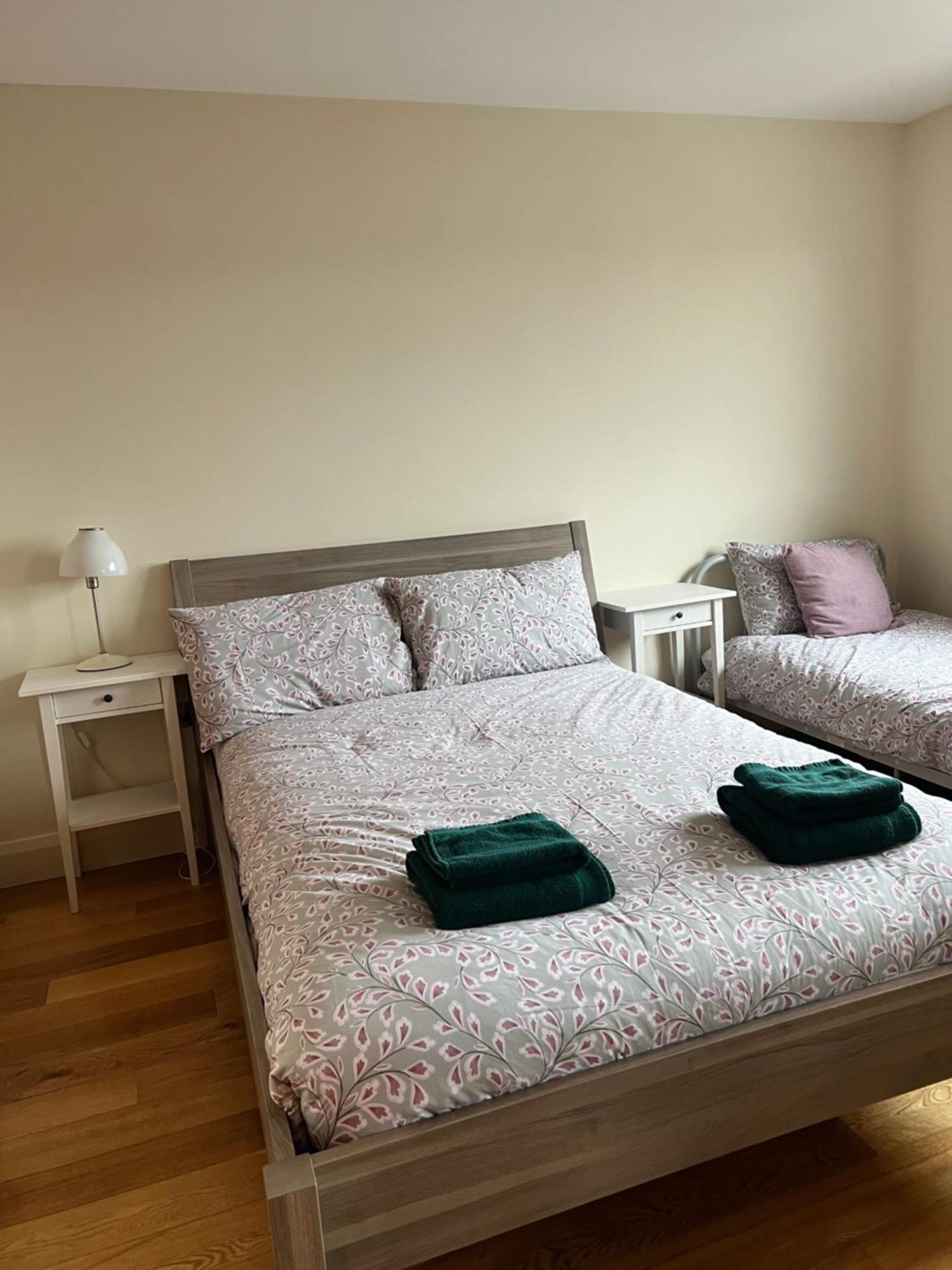 Penthouse Apartment - Town Centre, Sea Views, Secure Parking Portrush Luaran gambar